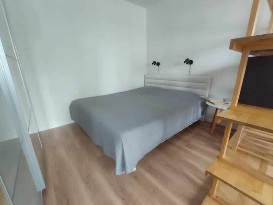 Utulny Bytik Iba 5 Minut Od Historickeho Centra Rimavska Sobota Luaran gambar